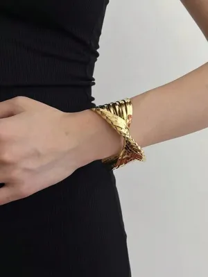 1pc Minimalist Metal Crossed Cuff Bangle Bracelet, Fashionable Couple Arm Cuff Accessory For Women