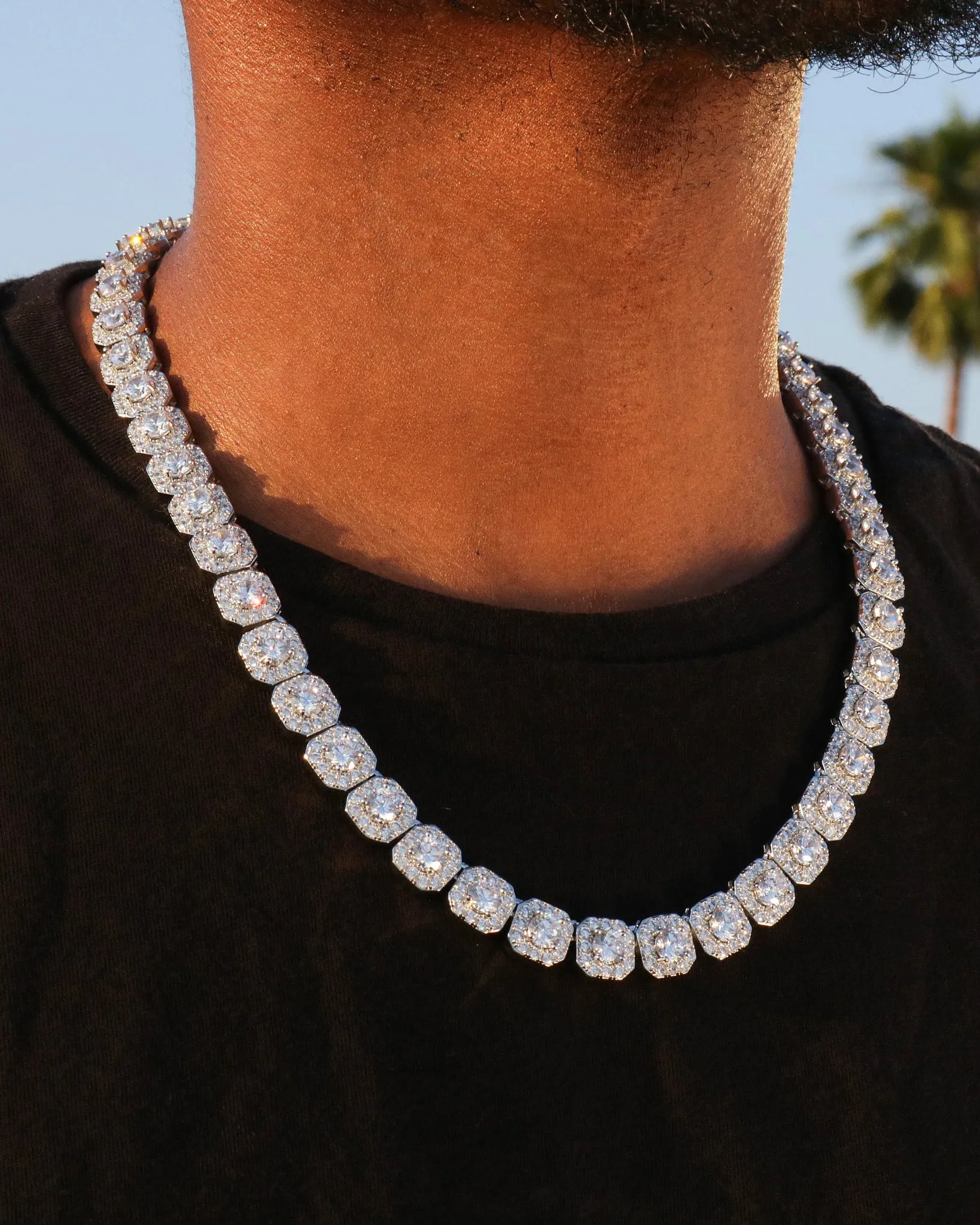 Clustered Tennis Chain