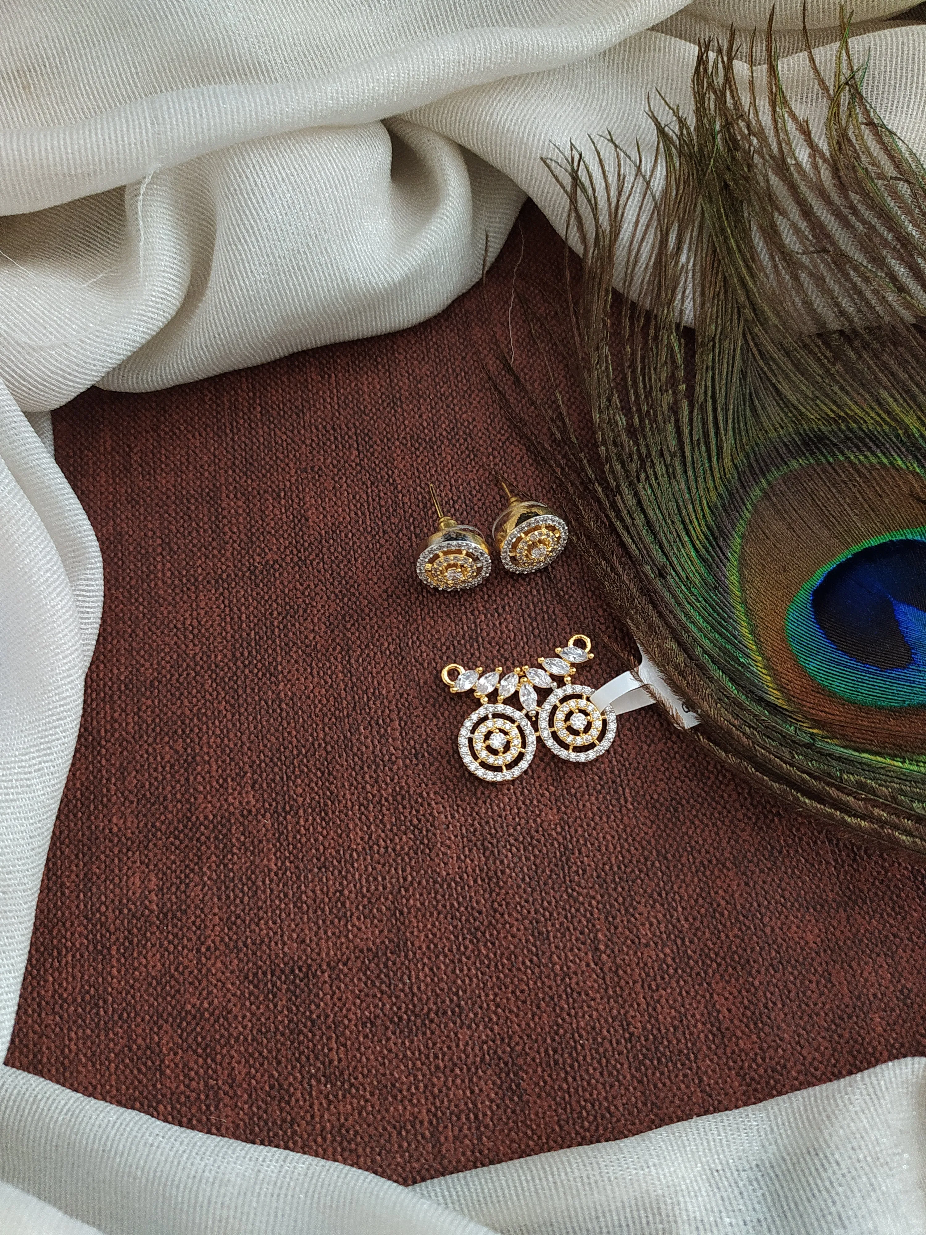 Gold & Silver Plated Charming Zircon Pendant Set