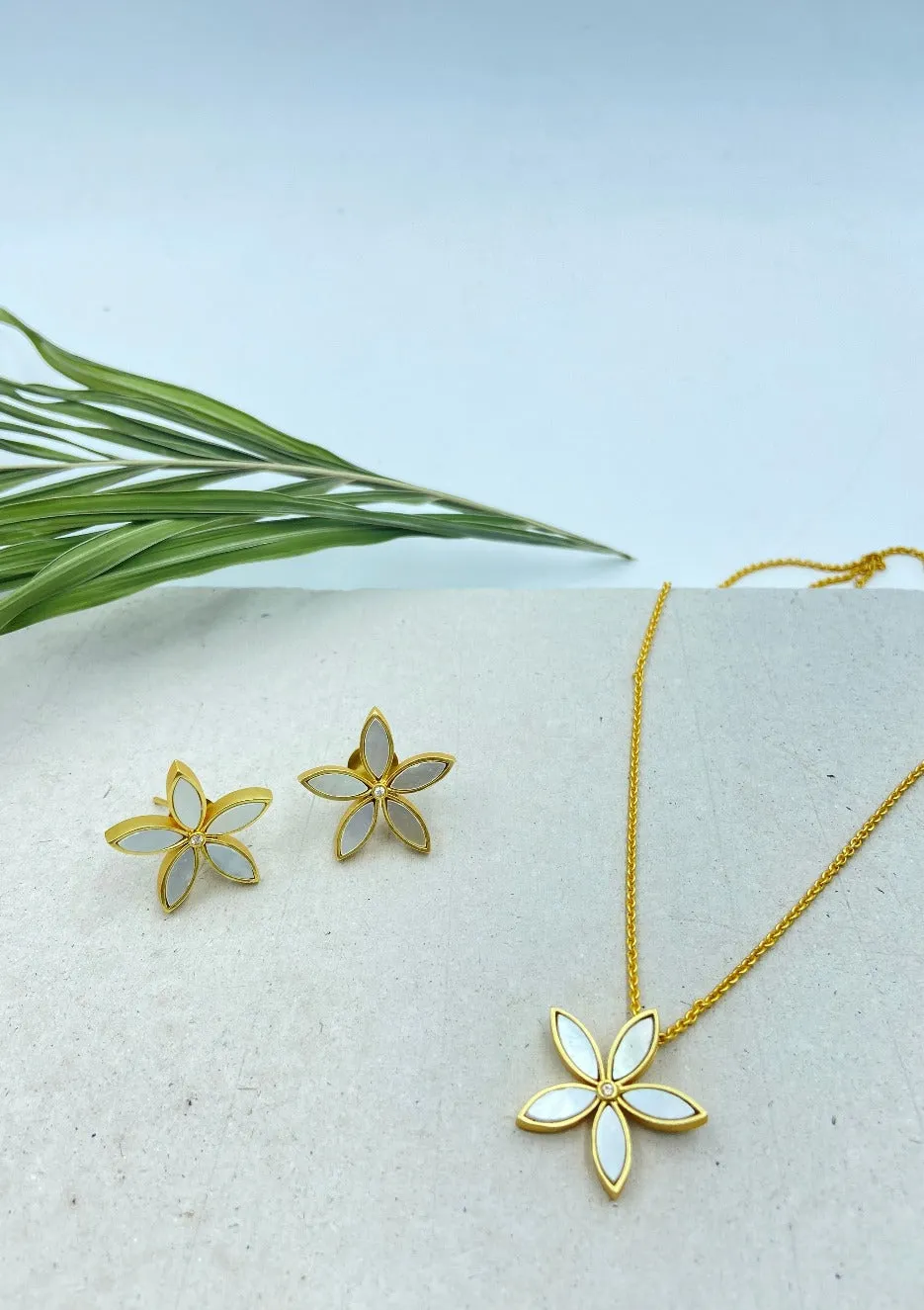 Gold Plated Flower Pendant And Earrings Set