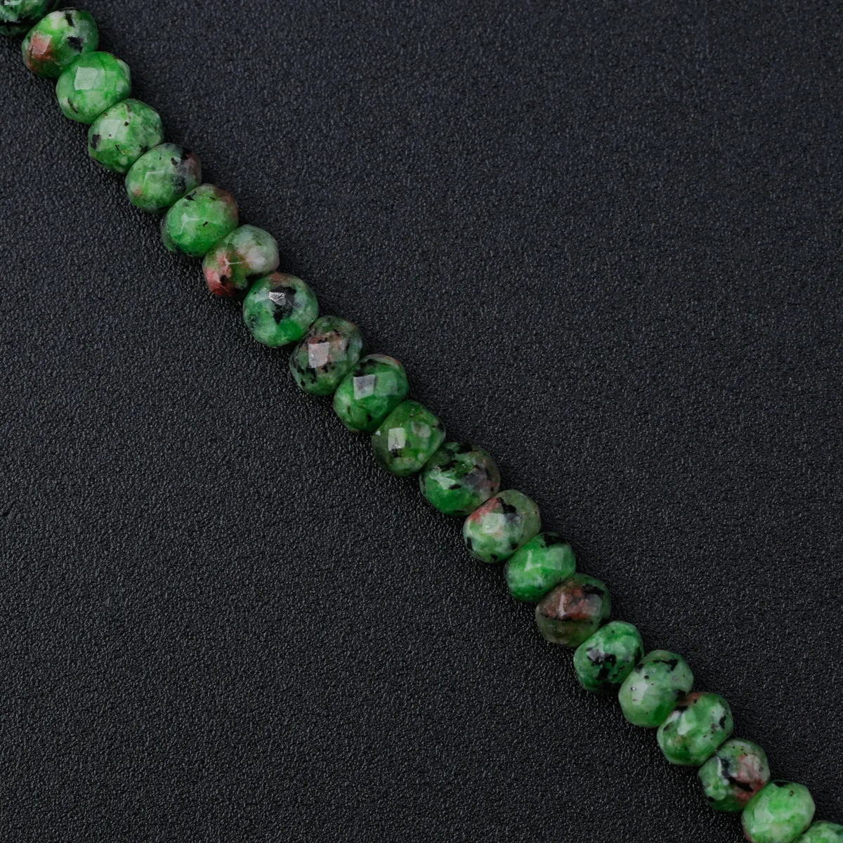 Green Sapphire Silver Necklace