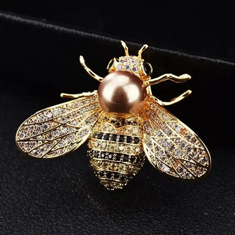 Large Bee Gold-Colored Brooch With Simulated Gemstone