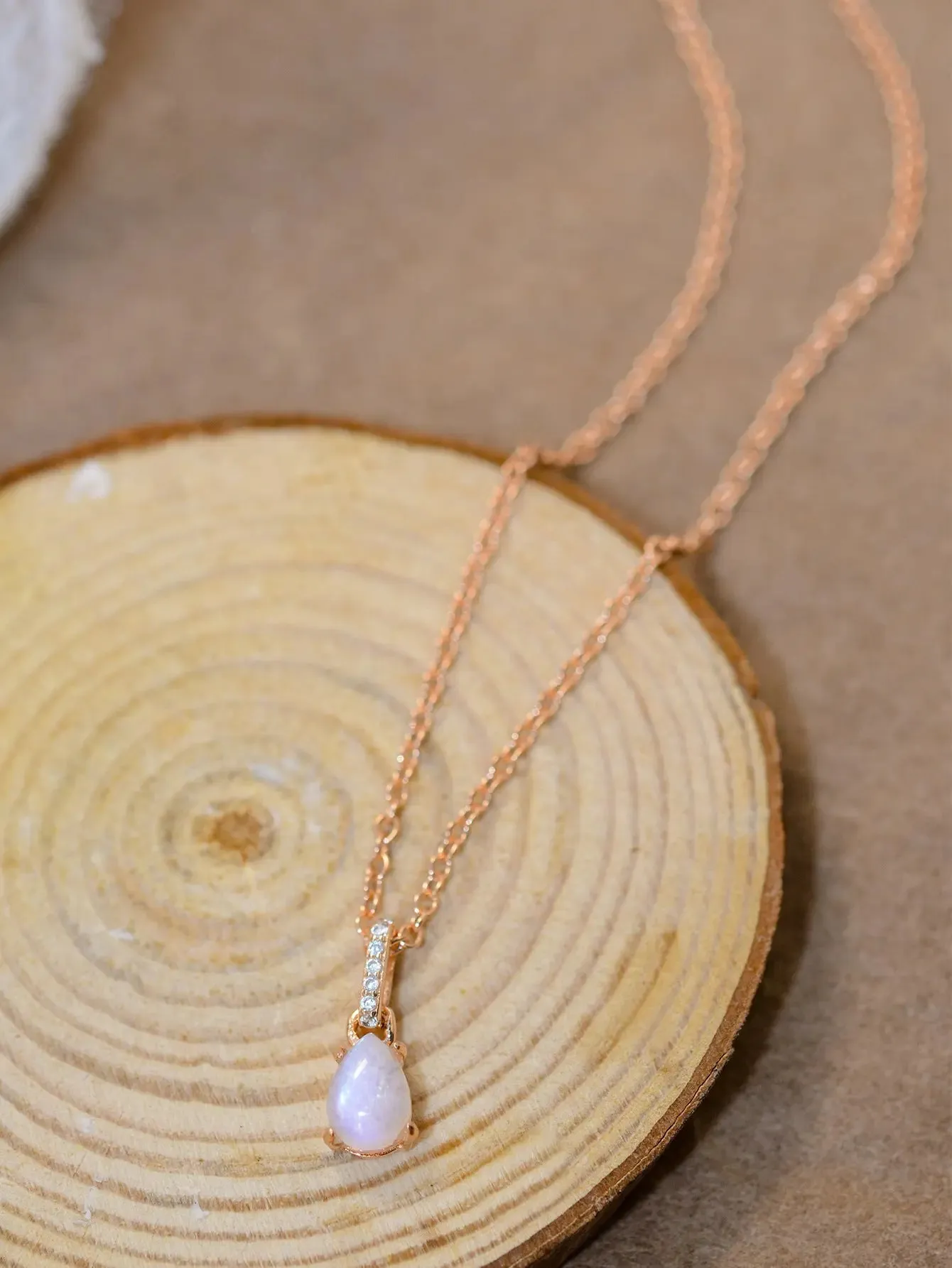 LOVCIA Moonstone Teardrop Pendant Necklace