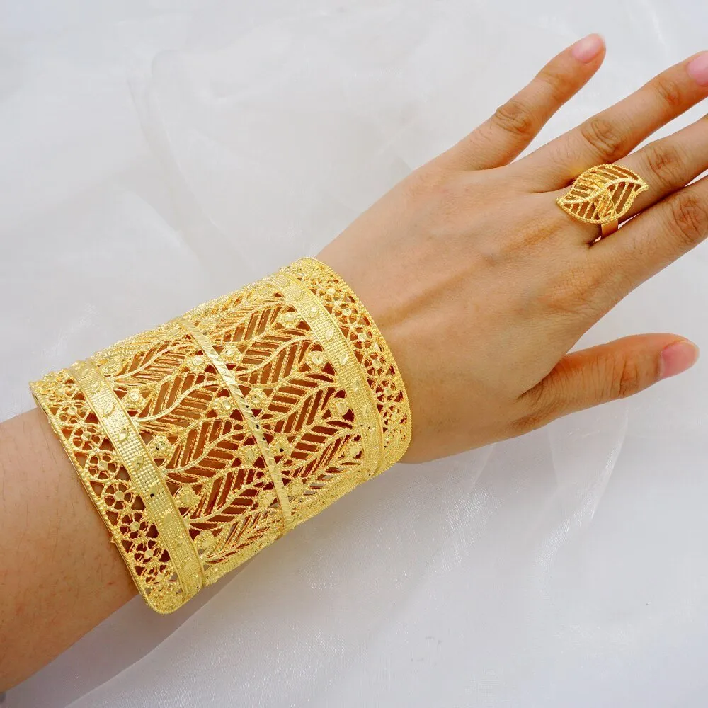 Luxury Female Big Gold Color Bangles: Elegant Bracelets for Weddings and Special Occasions