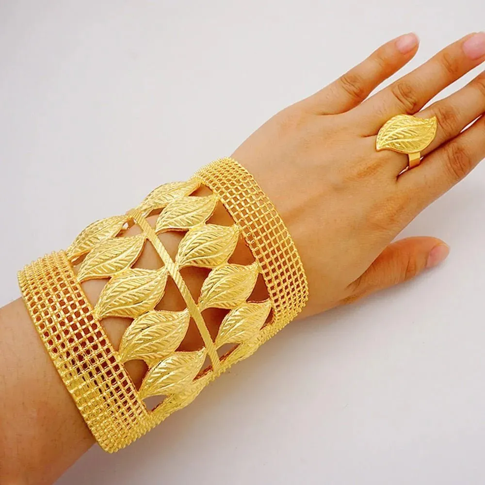 Luxury Female Big Gold Color Bangles: Elegant Bracelets for Weddings and Special Occasions