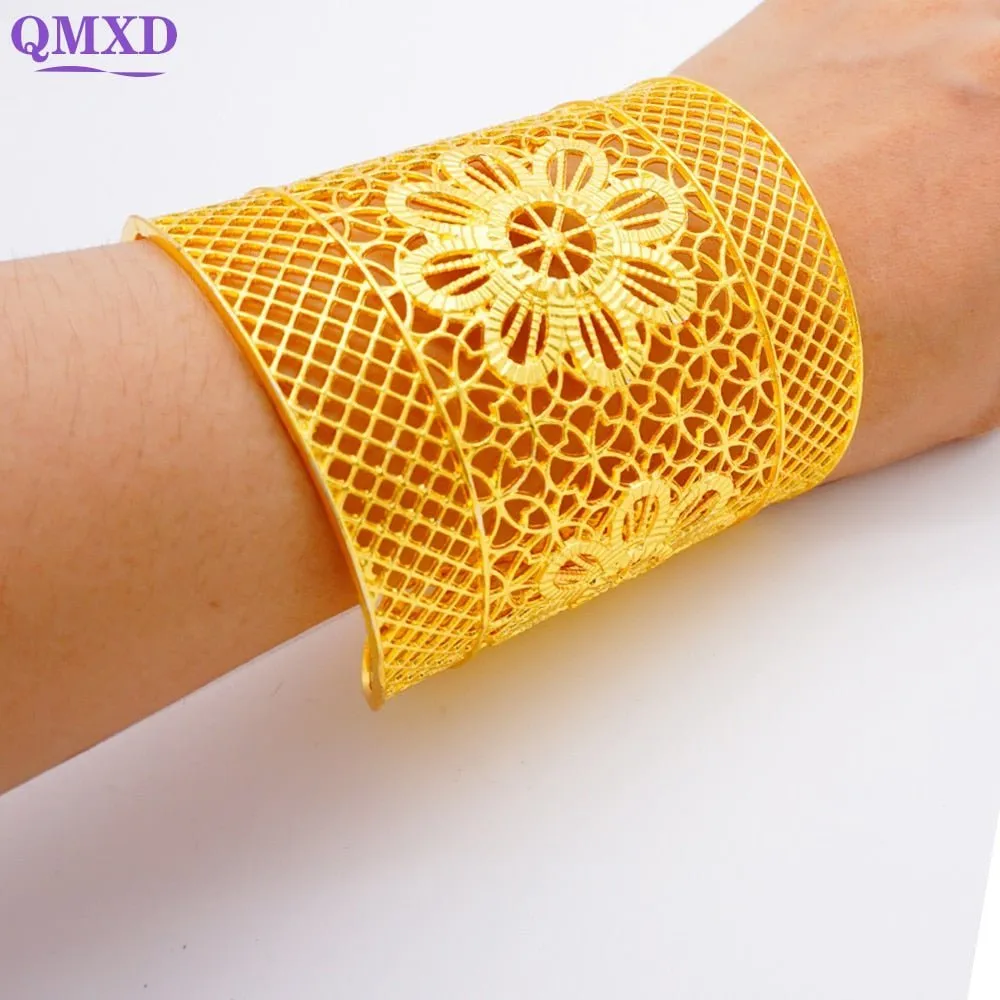 Luxury Female Big Gold Color Bangles: Elegant Bracelets for Weddings and Special Occasions