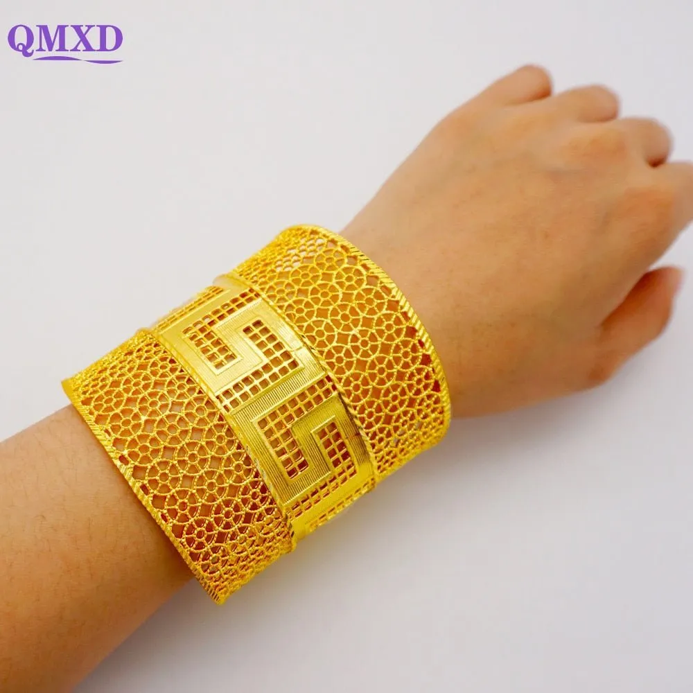 Luxury Female Big Gold Color Bangles: Elegant Bracelets for Weddings and Special Occasions