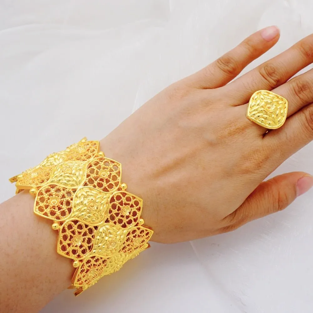 Luxury Female Big Gold Color Bangles: Elegant Bracelets for Weddings and Special Occasions