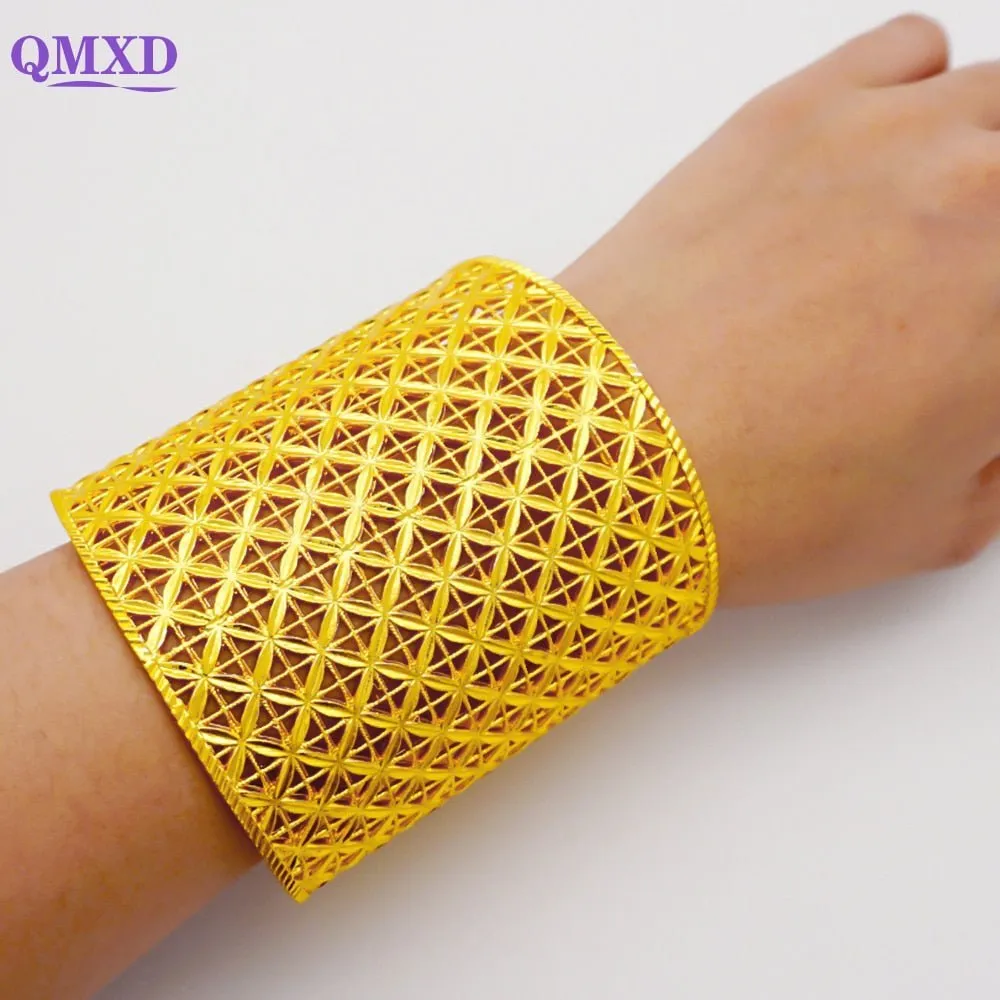 Luxury Female Big Gold Color Bangles: Elegant Bracelets for Weddings and Special Occasions