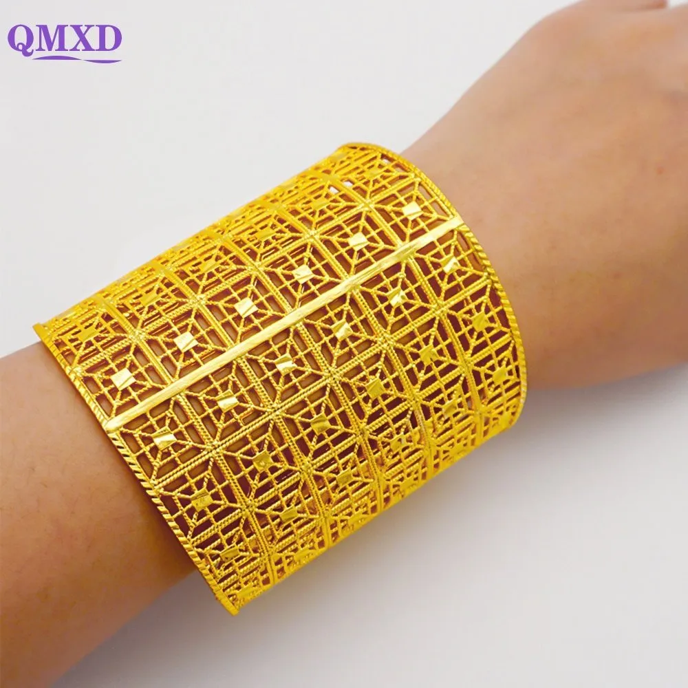 Luxury Female Big Gold Color Bangles: Elegant Bracelets for Weddings and Special Occasions