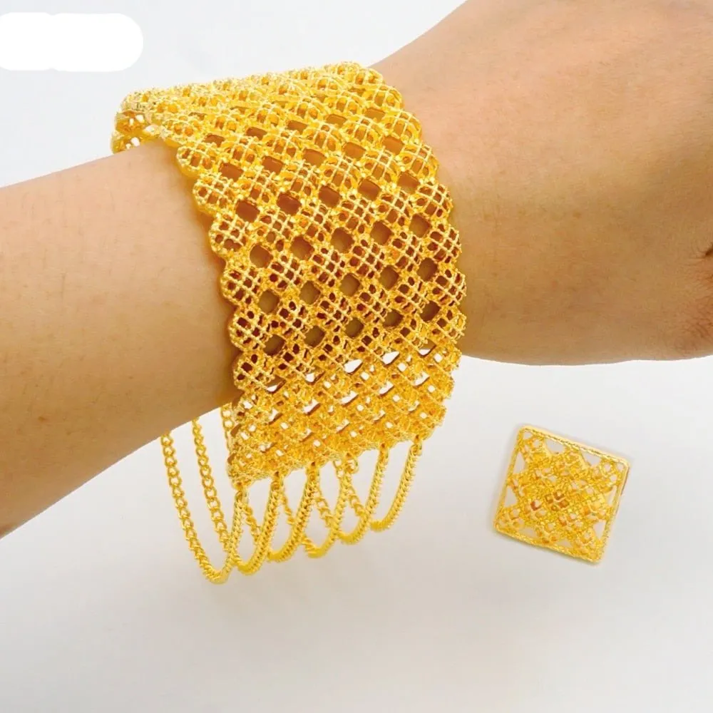 Luxury Female Big Gold Color Bangles: Elegant Bracelets for Weddings and Special Occasions