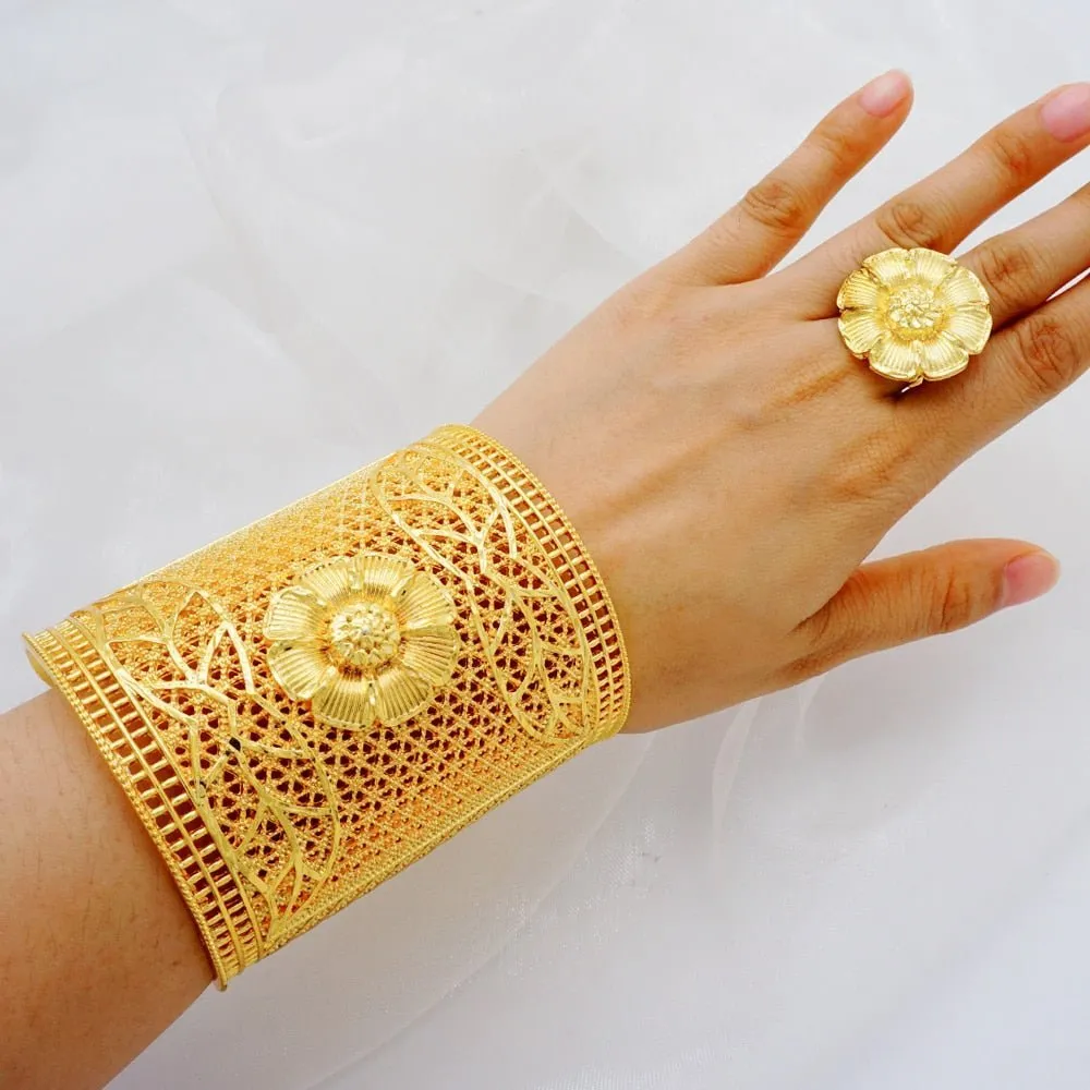 Luxury Female Big Gold Color Bangles: Elegant Bracelets for Weddings and Special Occasions