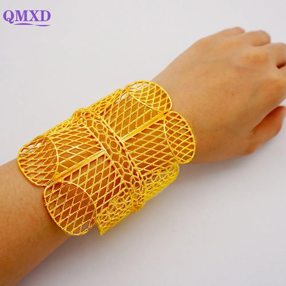 Luxury Female Big Gold Color Bangles: Elegant Bracelets for Weddings and Special Occasions
