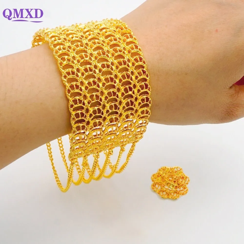 Luxury Female Big Gold Color Bangles: Elegant Bracelets for Weddings and Special Occasions