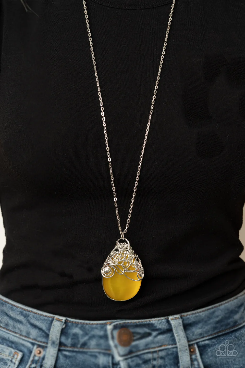 Paparazzi Tangled Gardens - Yellow Necklace