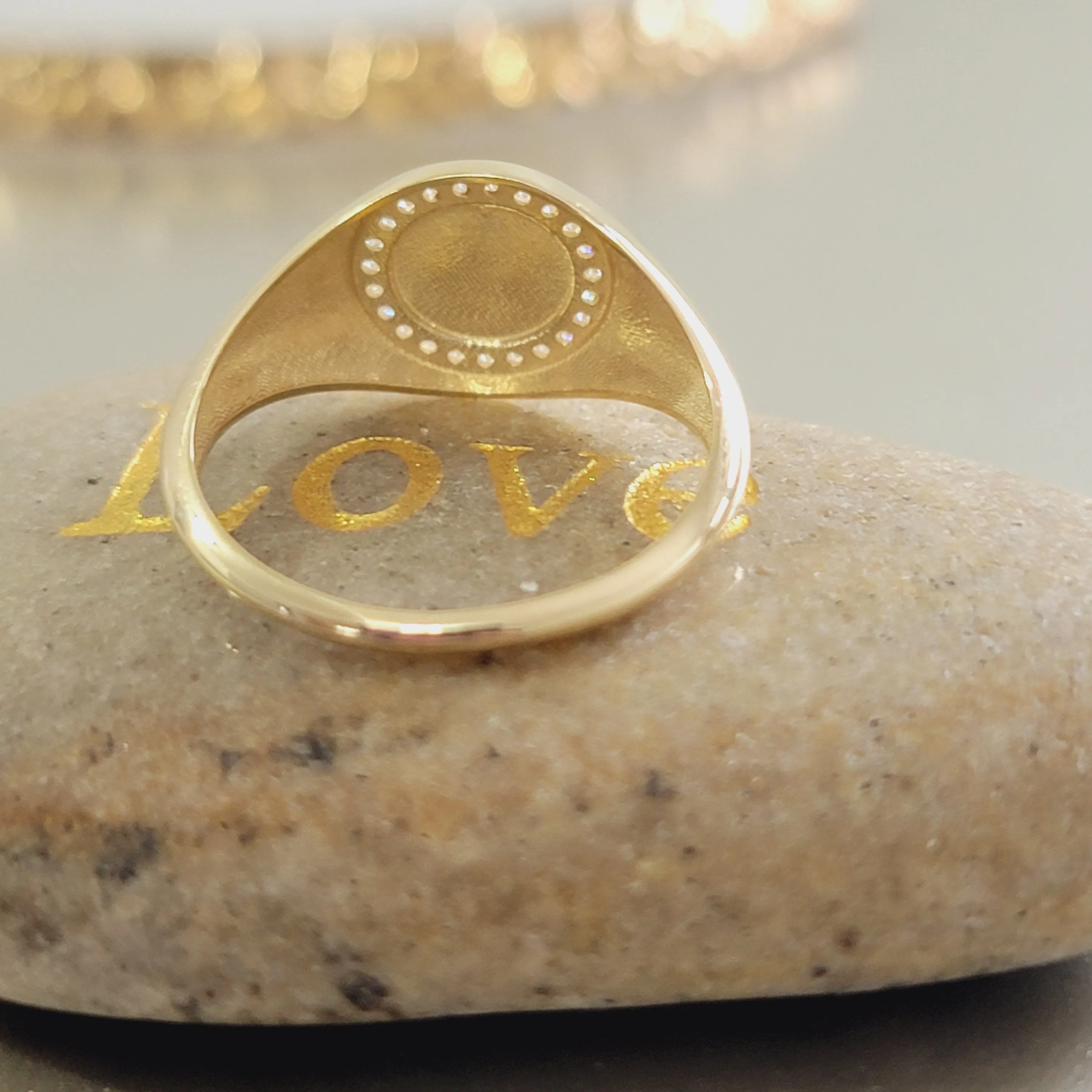 Personalized Diamond Signet Ring in 14k Gold  /Signet Diamond Ring For Women / Initial Ring / Monogram Ring /  Letter Engraved Ring
