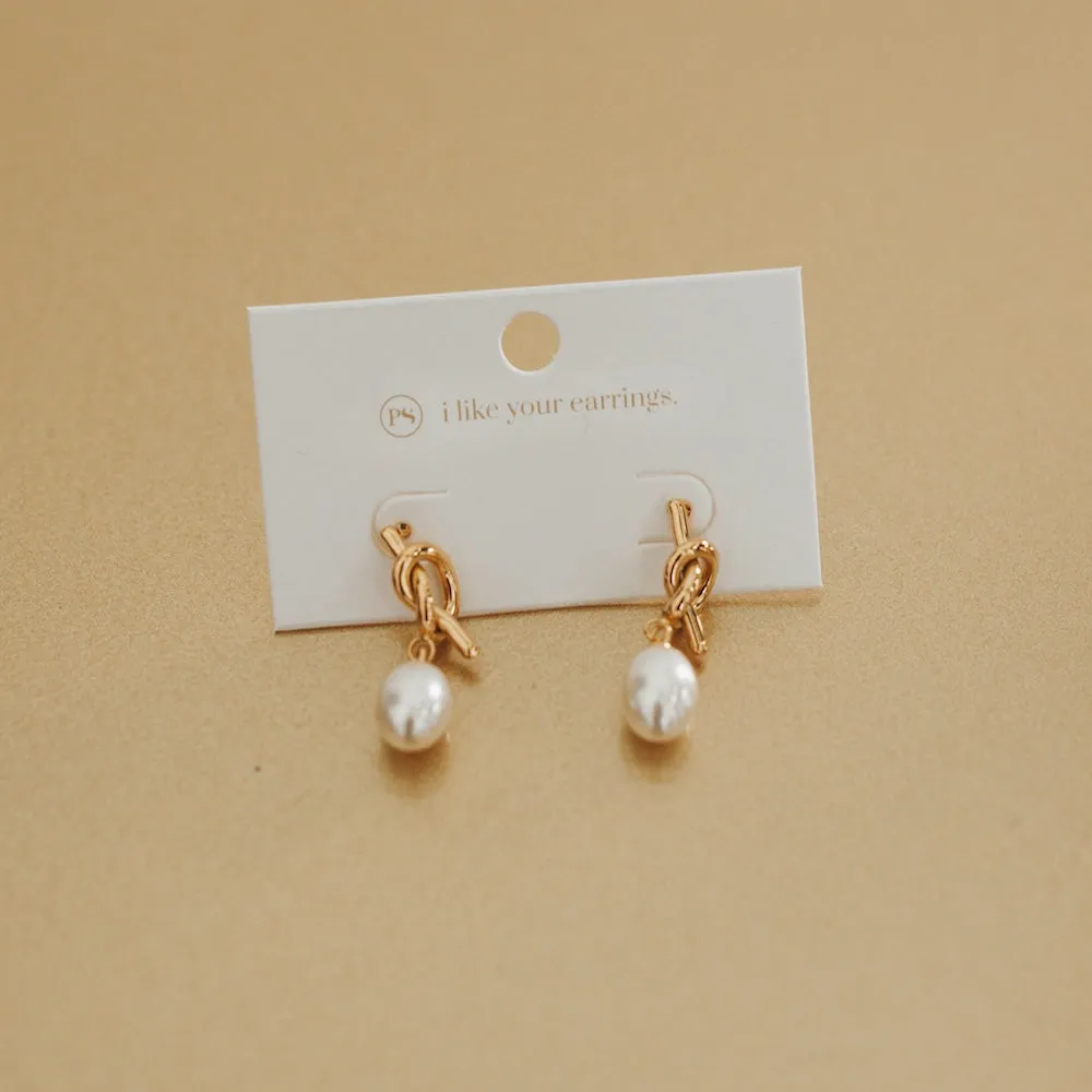 Pinky Promise Pearl Drop Earrings - WATERPROOF