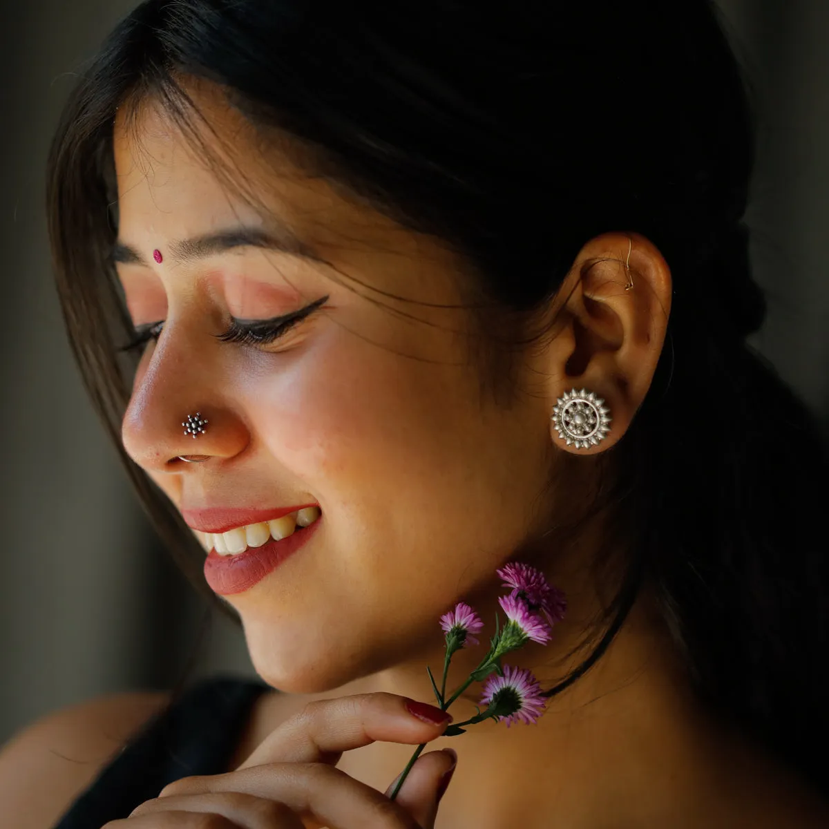 Round Petal Earrings