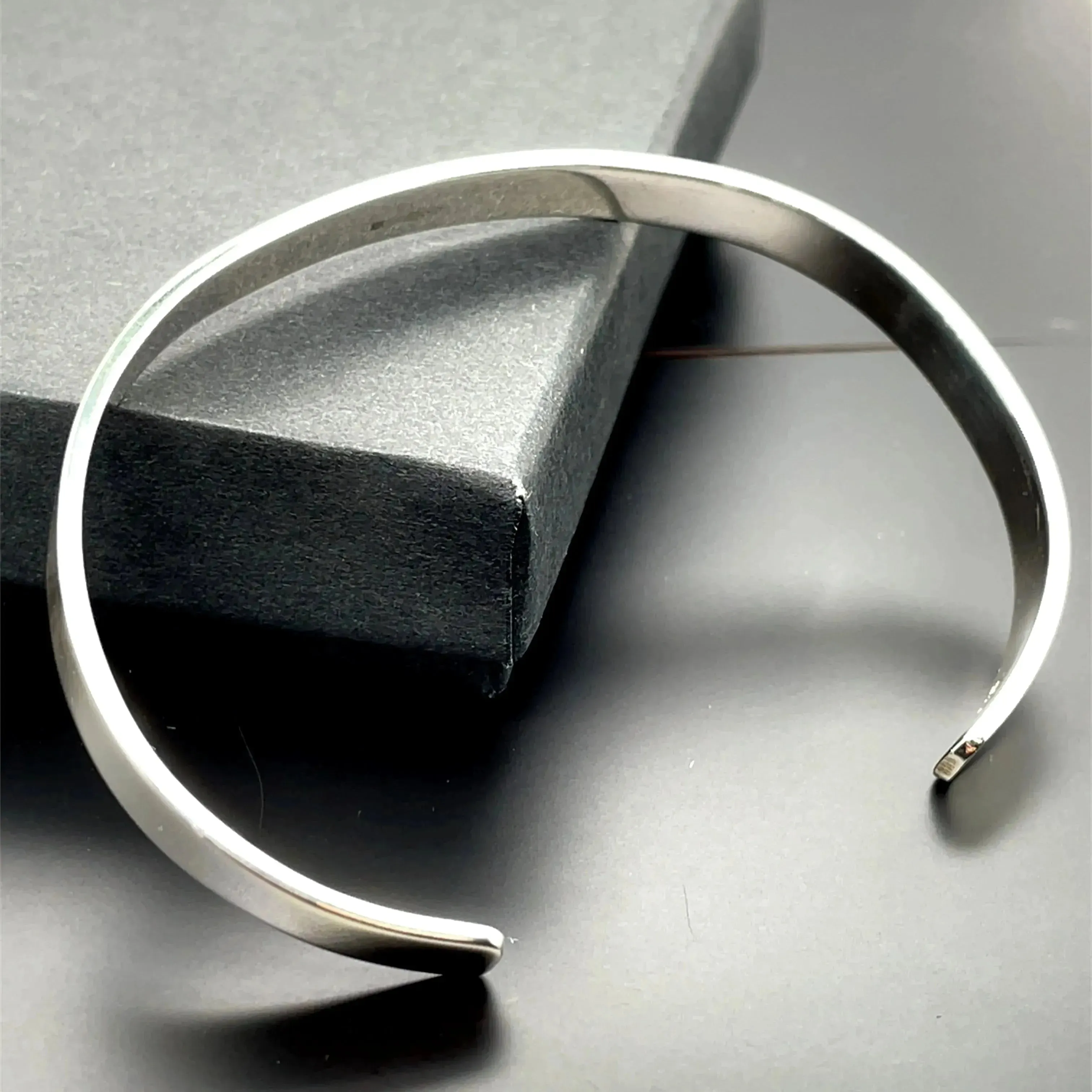 Silver Flat Plain Design Cuff Bangle For Ladies | Shop Online Sarraf Jewellers UK