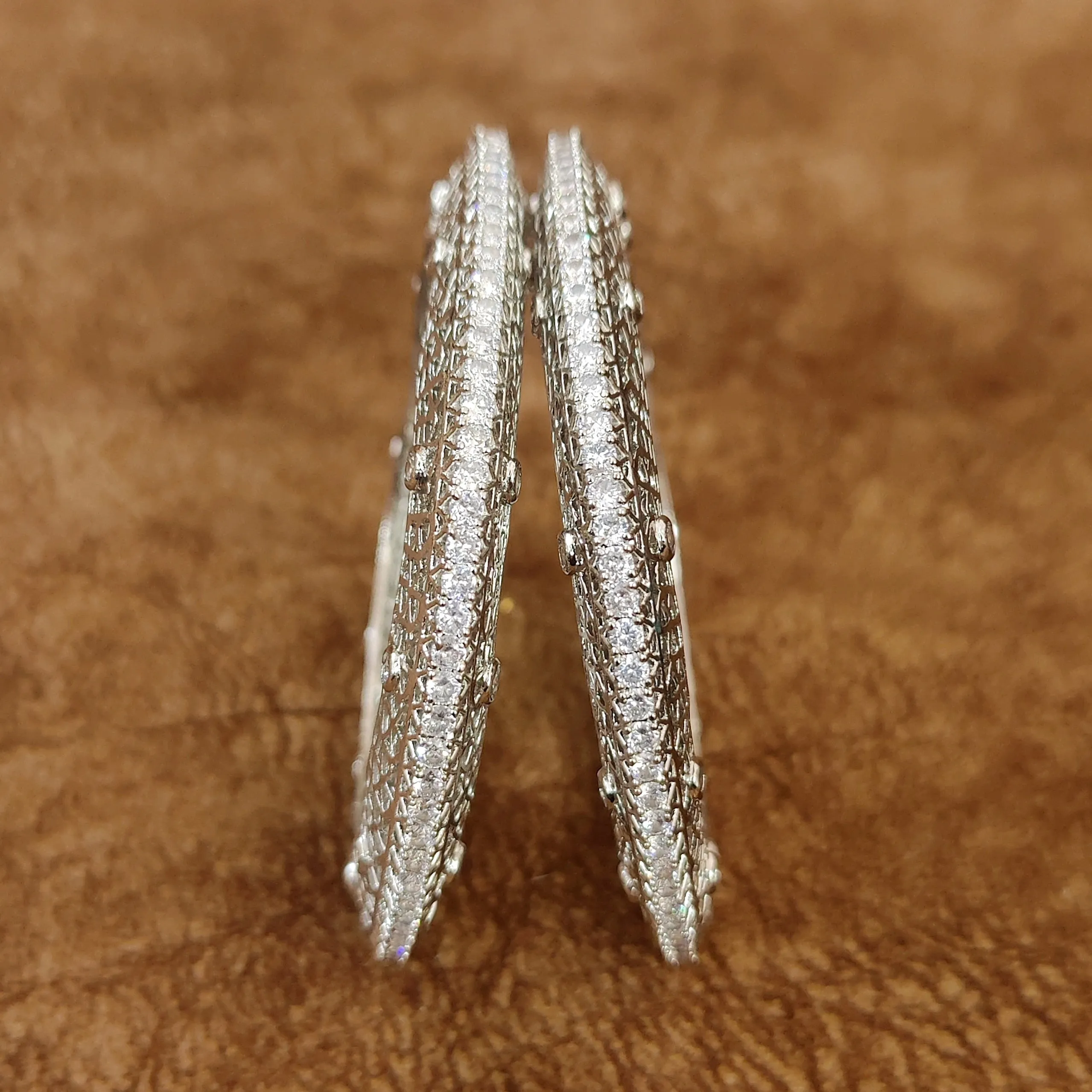 SILVER PLATED DIAMOND LOOK PACHELI BANGLES