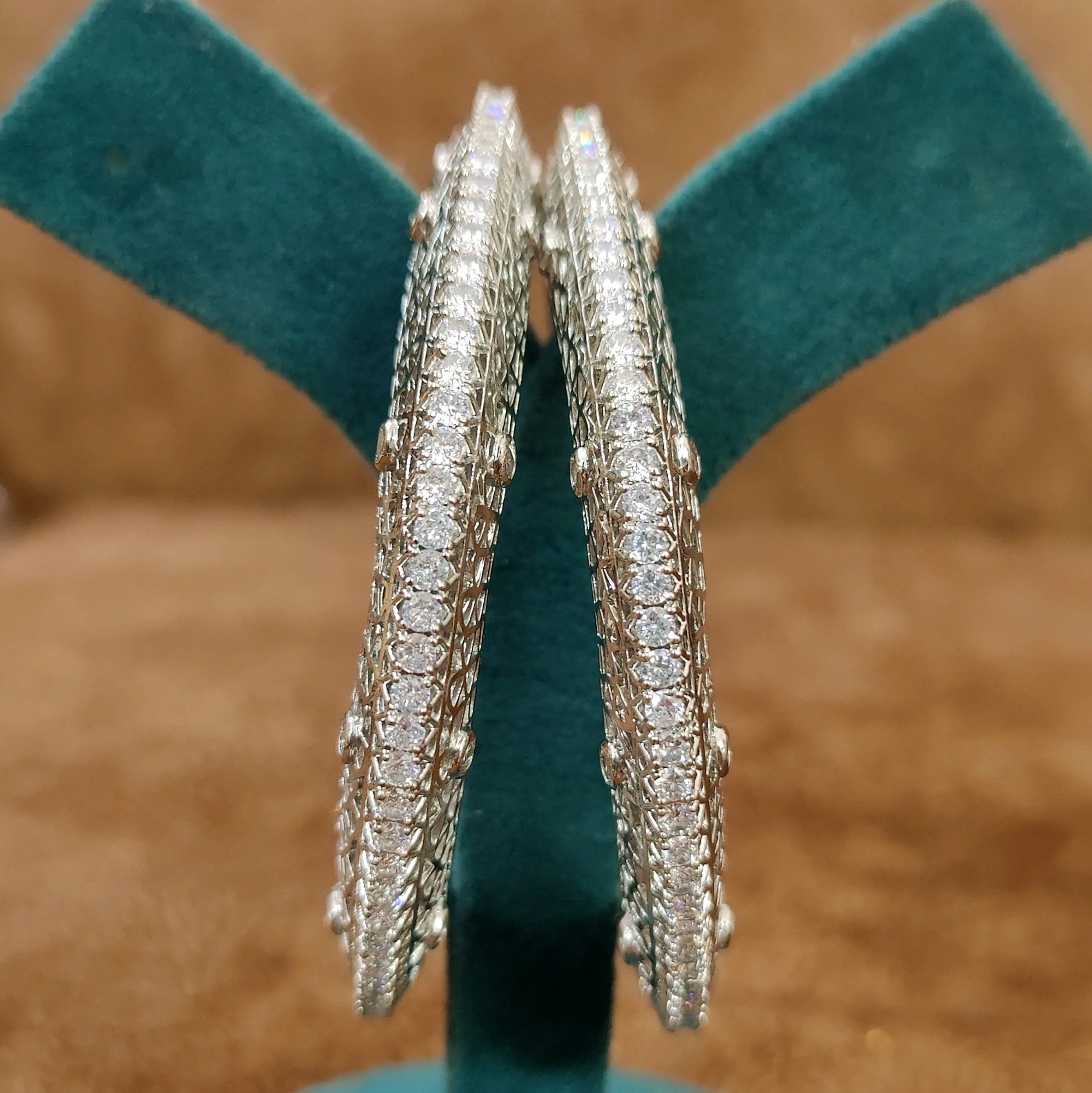 SILVER PLATED DIAMOND LOOK PACHELI BANGLES