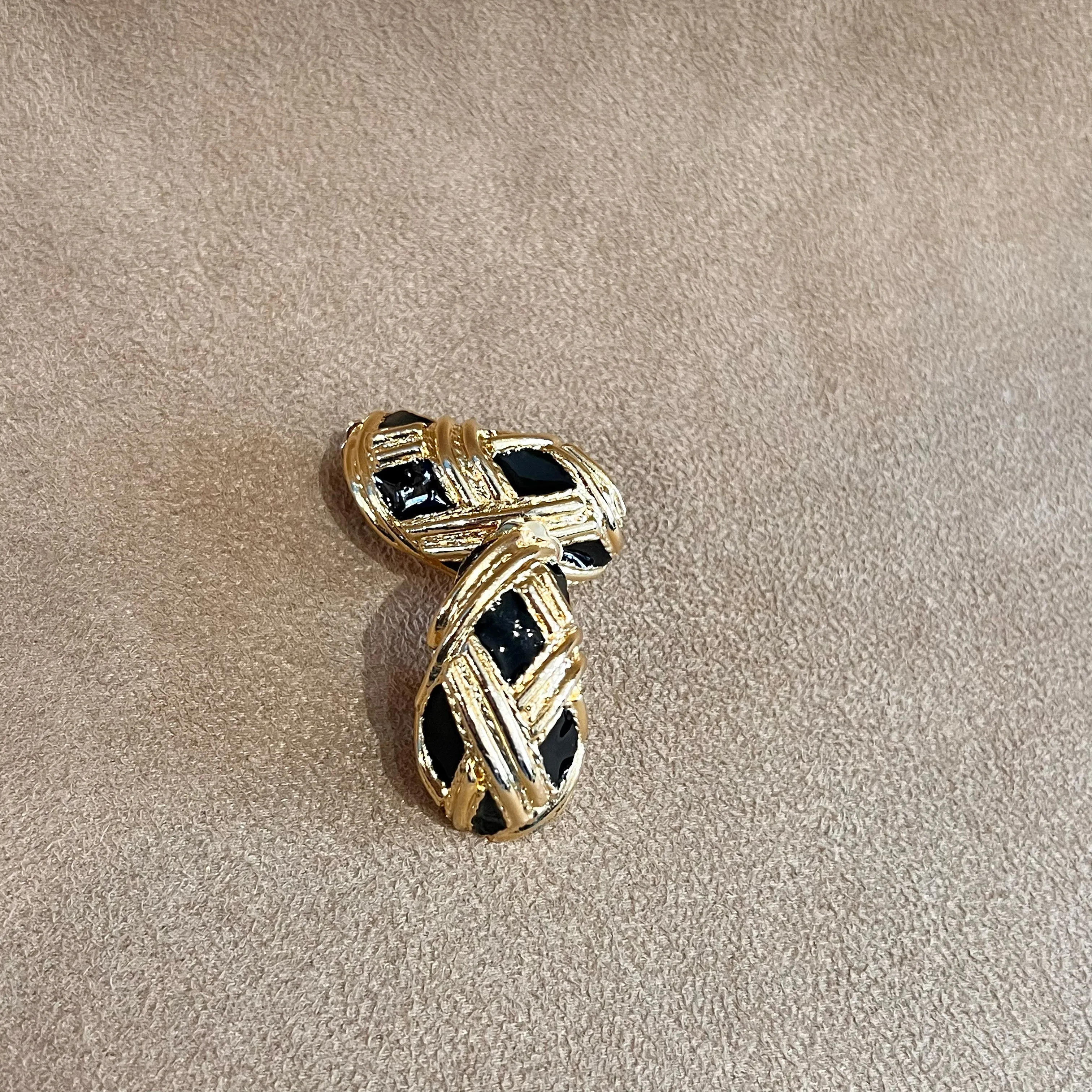 Vintage Black Enamel Gold Plated  Half Hoop Clip on Earrings