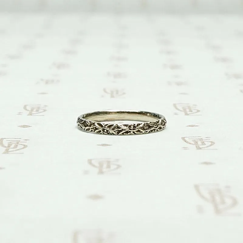 Wee White Gold Band with Irises