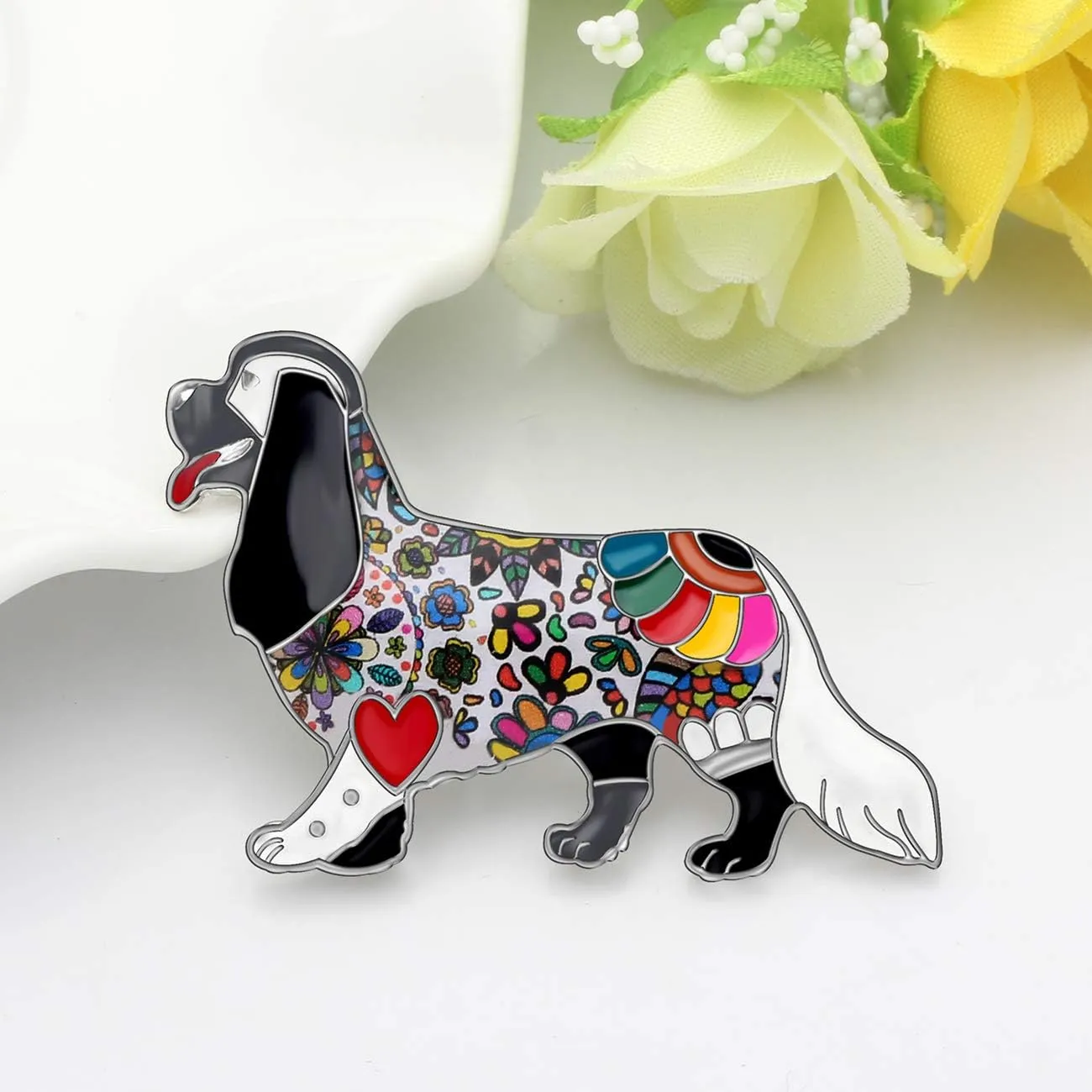 Zinc Alloy Adorable Basset Hound Dog Brooches Pins Pets Jewelry Enamel Gifts for Women Kids Girls Party Gifts Charms Ornament