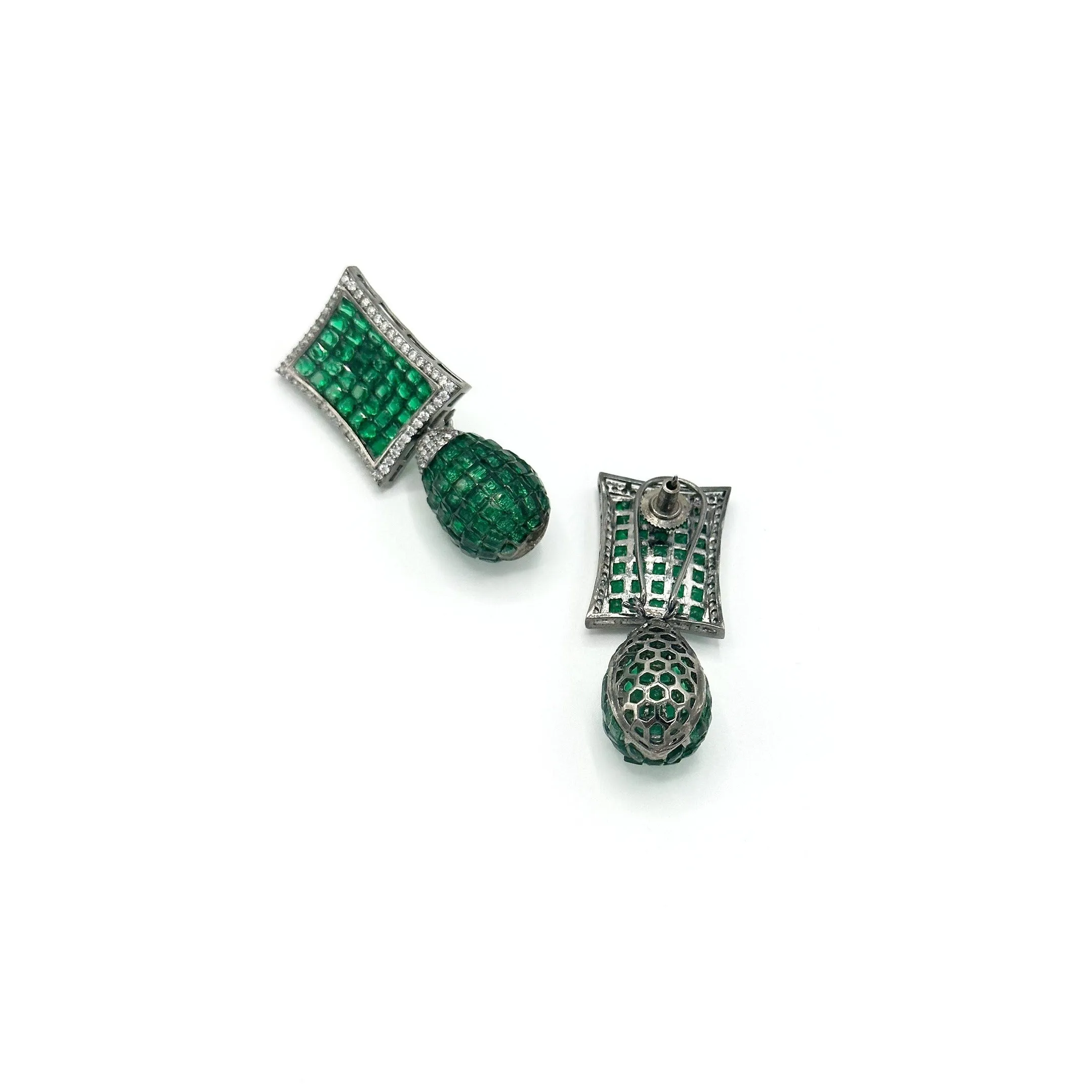 Zivah Studded Earrings